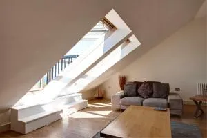 The Stables 3 - Pistyll