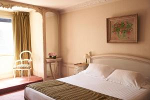 Superior Double Room room in Hôtel Langlois