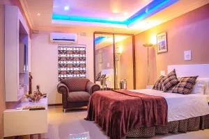 New Fairmount Hotel and Casino - Jenga Jenga