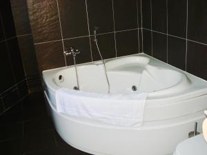 Villas Chateau de la Vallee - East or West Wing (each wing self-contained with own entrance) : photos des chambres