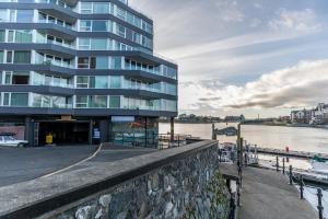 Victoria Regent Waterfront Hotel & Suites