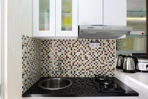 Best Deal Bassura Studio Apartment By Travelio