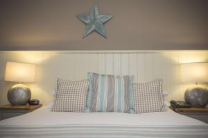 Standard Double Room room in George Hotel Best Western Signature Collection