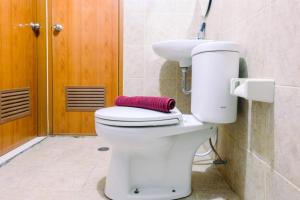 Highest Value 2BR at Great Western Apartment By Travelio