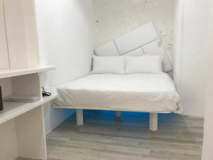 Habanas Design - Christmas & New Year Stay near Termini, Cozy Room