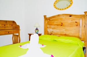 Deluxe Family Budget Balcony Room with Pool Playacar Ii