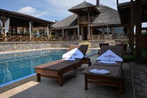 Woodland Resort
