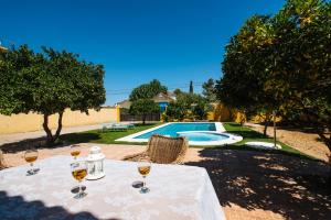Villa Oasis Los Naranjos con jacuzzi 15 min Sevilla