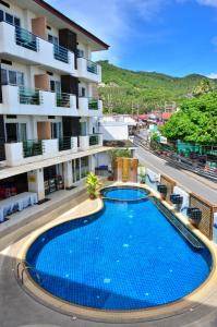 First Residence hotel, 
Koh Samui, Thailand.
The photo picture quality can be
variable. We apologize if the
quality is of an unacceptable
level.