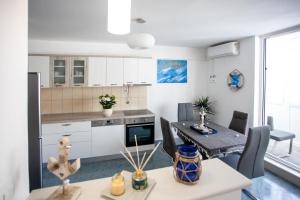 Newly renovated apartment Marin in the center!