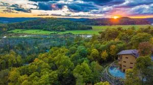 Le Bellevue Modern Lodge - Cantley