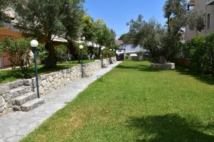 Stylish family villa 100m from the beach and town center Halkidiki Greece