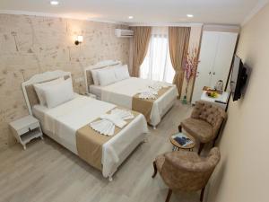 Deluxe Triple Room room in Vander Valk İstanbul Hotel