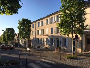 Hôtel Restaurant La Boule dOr