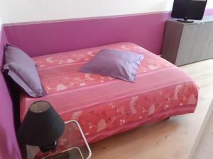 Maisons de vacances Le Pin : Chambre Double