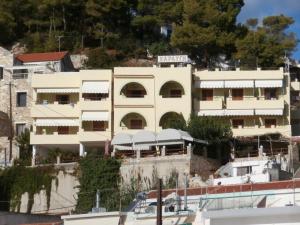 Haravgi Hotel Alonissos Greece