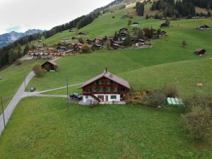 Appartement Gutenbrunnenstrasse 94 Lenk im Simmental Suisse