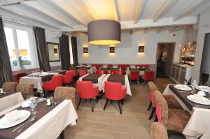 Hotels Logis Hotel Le Central : photos des chambres