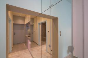 Ice Cream APARTMENTS