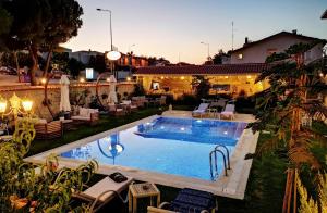 Salbakos Herakleia Hotel