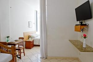 Copacabana Quadra da Praia - Ap 503 e 703