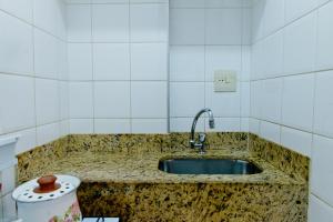 Copacabana Quadra da Praia - Ap 503 e 703