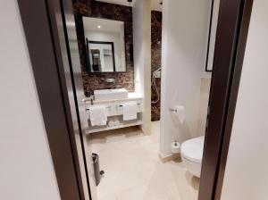 White Pearl Apartment 0.14