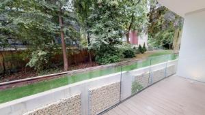 White Pearl Apartment 0.05