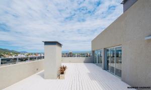 Opera Shopping Towers