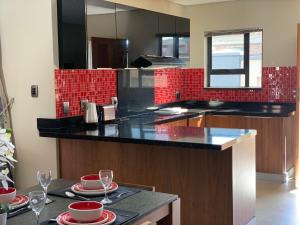 66 Dorp Street Apartment