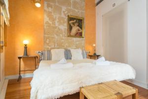 Miraclet - ADULTS ONLY