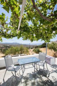 Vatha Traditional Cottage with a view