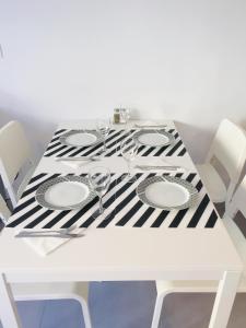 Finiki Seaside Apartment