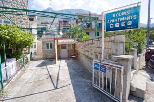Apartments Srdjan