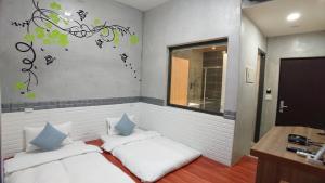 Phòng Giường Đôi Hoặc 2 Giường Đơn Hạng Bình Dân (Budget Double or Twin Room)