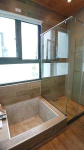 Phòng Deluxe Giường Đôi Có Bồn Tắm (Deluxe Double Room with Bath)