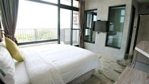 Phòng Tiêu chuẩn giường đôi có ban công (Standard Double Room with Balcony)