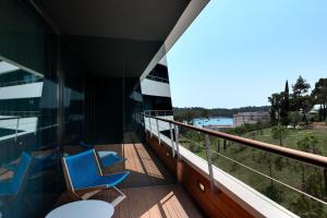 Lone Hotel by Maistra Collection
