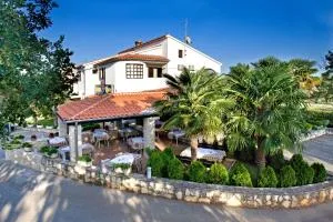 Apartmani Rina - Buici