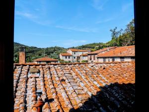 Sui tetti del borgo antico