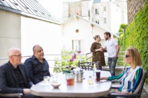 Hotels HOTEL DE PARIS MONTPARNASSE : photos des chambres