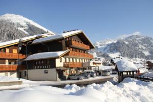2 hvězdičkový hotel Hôtel Restaurant Bienvenu Châtel Francie