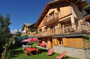 Chalets Chalet avec jardin proche piste : photos des chambres