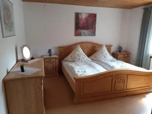 Hermine´s Ferienwohnung - Walkertshofen