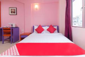 Deluxe Double Room room in OYO 410 Brickfields Park Hotel