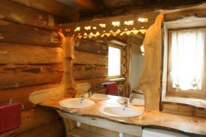 Appart'hotels Le Couaroge Chalets et Appartements : photos des chambres