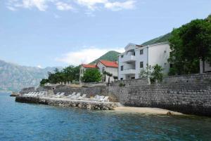 Pensjonat Apartmani Račeta Kotor Czarnog&oacute;ra