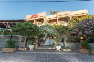 Glaros Hotel Chania Greece