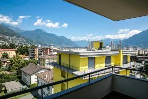 Schöne Ferienwohnung mit Panoramablick - Solduno