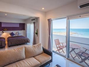 Yonabaru Hotel SUNRIZE OCEAN